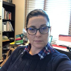 Meet your Posher, Linda